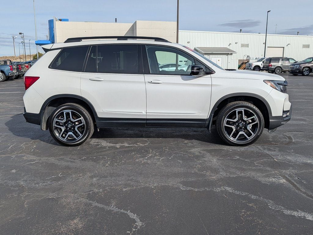 2023 Honda Passport Elite