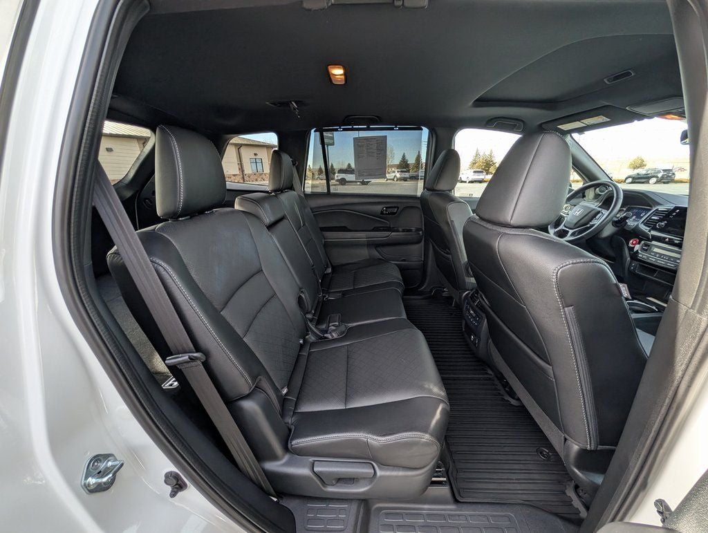 2023 Honda Passport Elite