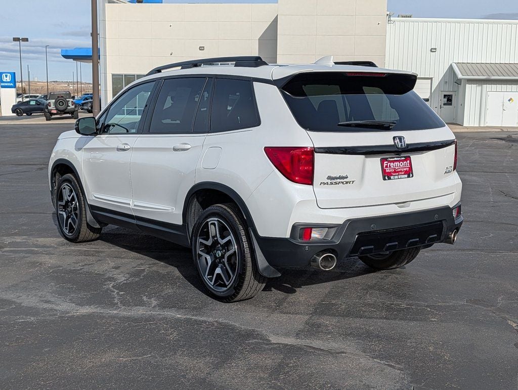 2023 Honda Passport Elite