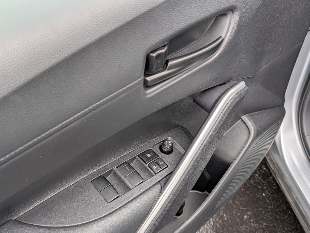 2023 Toyota Corolla Cross Hybrid S