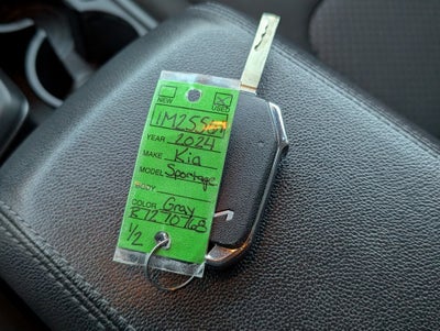 2024 Kia Sportage LX AWD