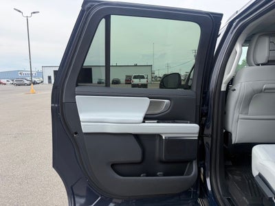 2027 Ford Expedition Max Platinum 30th Anniversary Pkg
