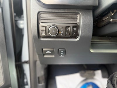 2026 Ford F-350SD Lariat Black Appearance Pkg