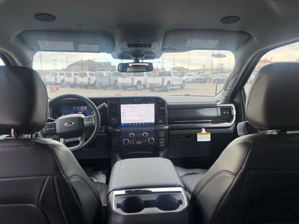 2026 Ford F-350SD Lariat Black Appearance Pkg