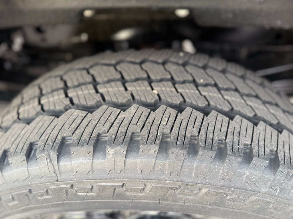 2026 Ford F-350SD Lariat Black Appearance Pkg