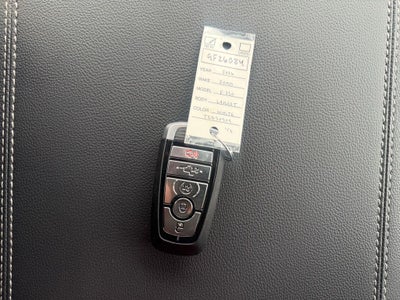 2026 Ford F-350SD Lariat Black Appearance Pkg