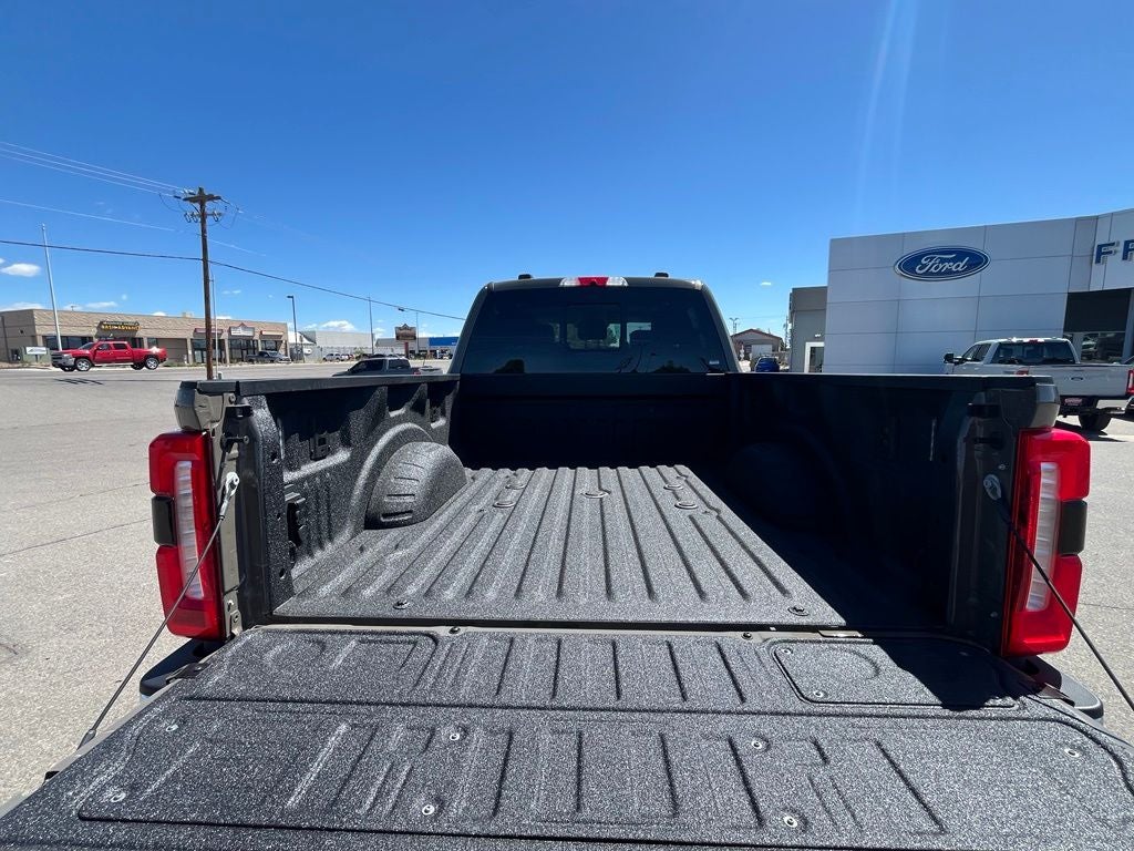 2026 Ford F-350SD Lariat Tremor