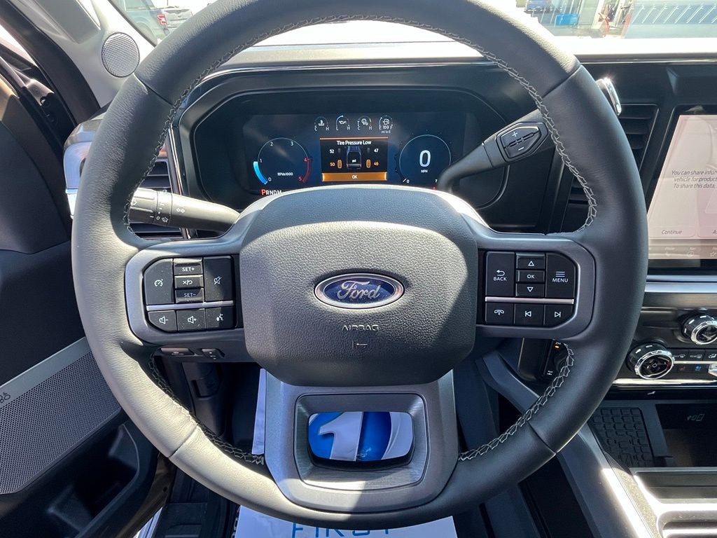 2026 Ford F-350SD Lariat Tremor