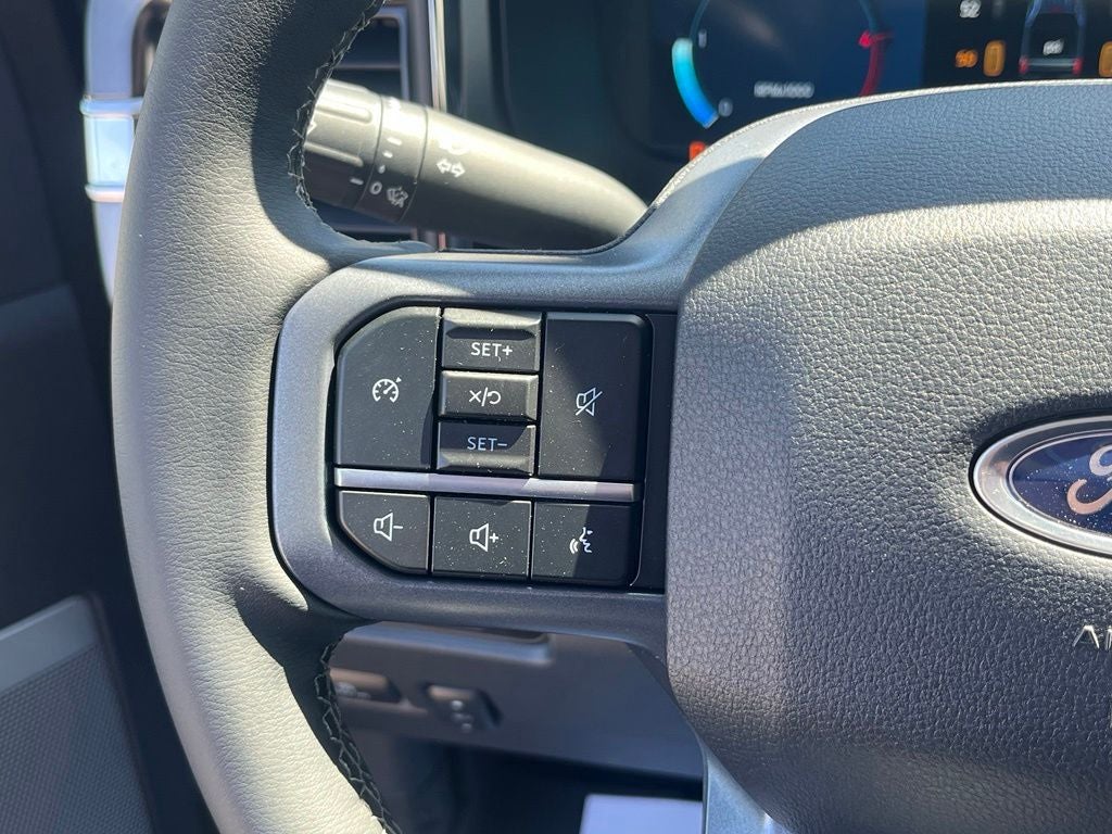 2026 Ford F-350SD Lariat Tremor