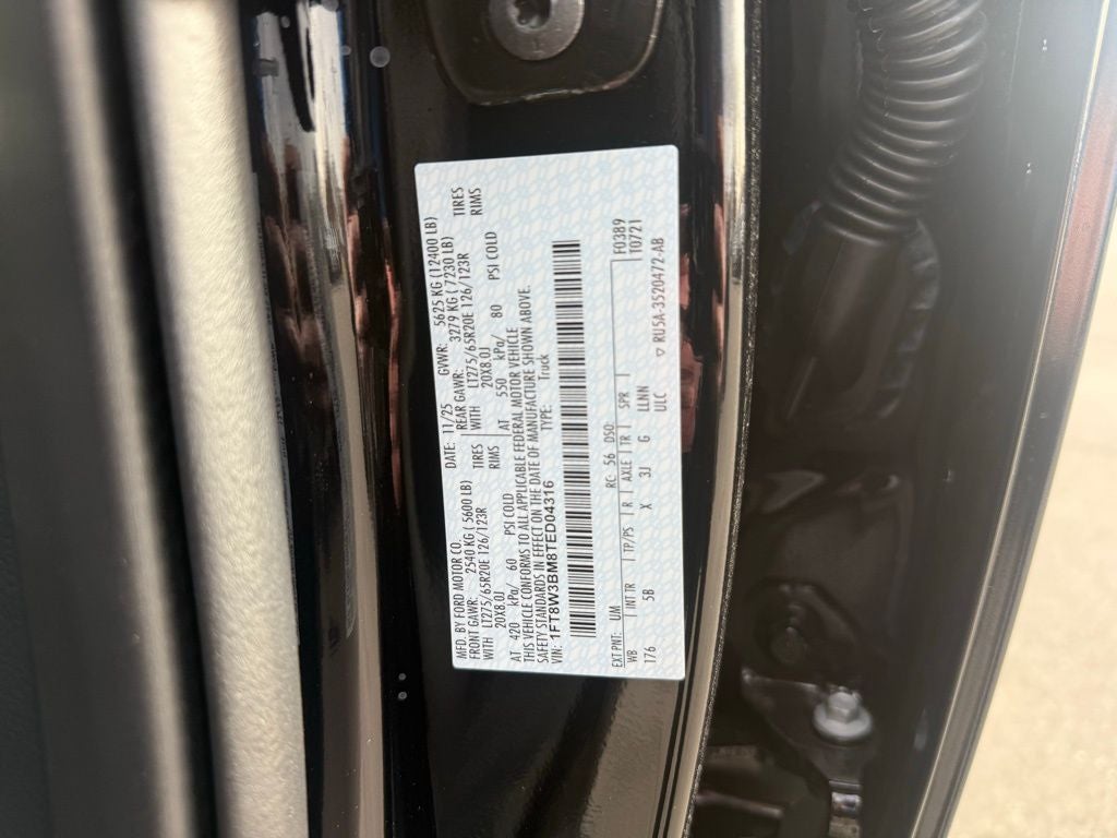 2026 Ford F-350SD Lariat Black Appearance Pkg