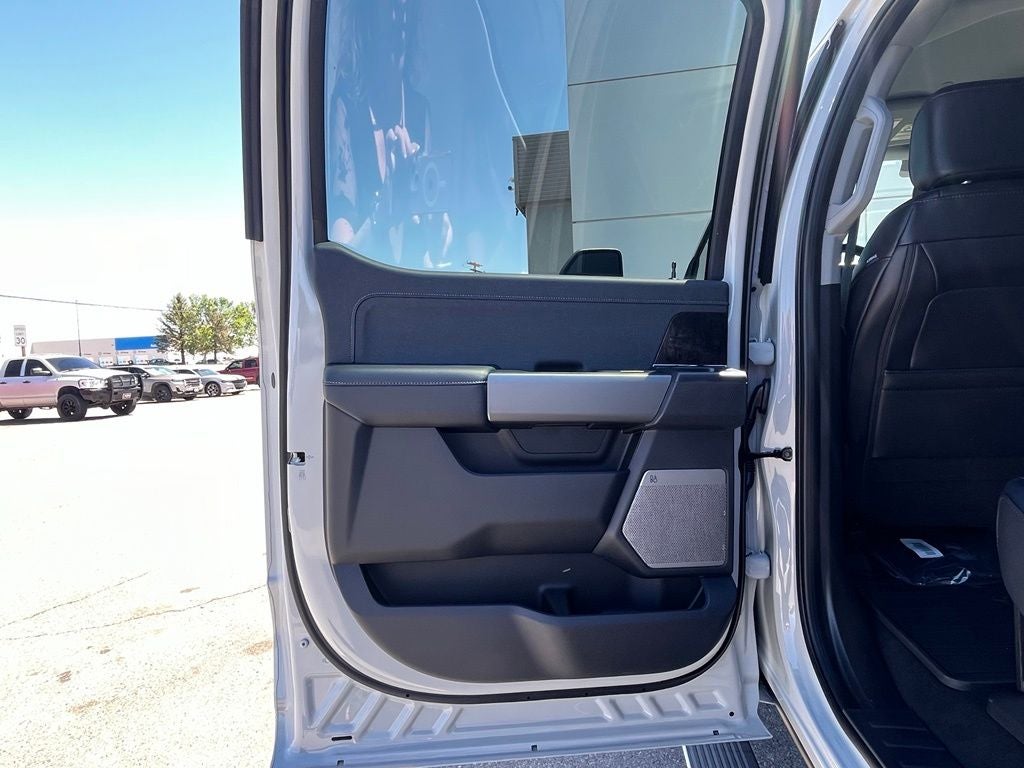 2026 Ford F-350SD Lariat Tremor