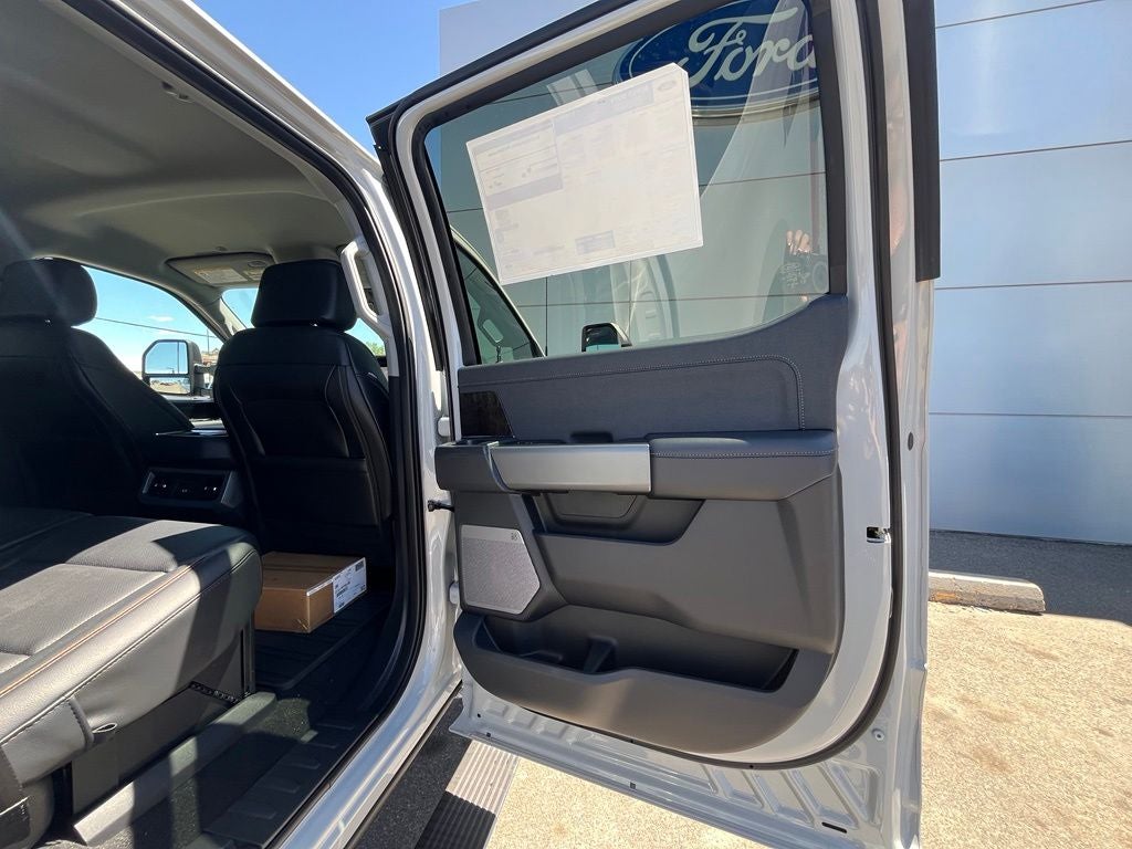 2026 Ford F-350SD Lariat Tremor