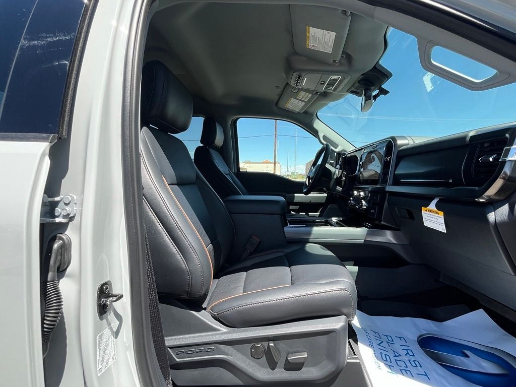 2026 Ford F-350SD Lariat Tremor