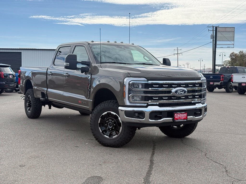 2027 Ford F-350SD Lariat Tremor