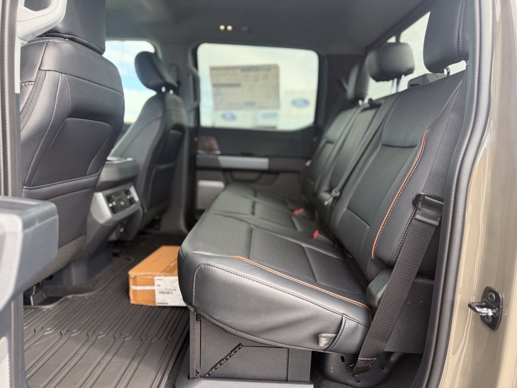 2027 Ford F-350SD Lariat Tremor