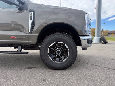 2027 Ford F-350SD Lariat Tremor