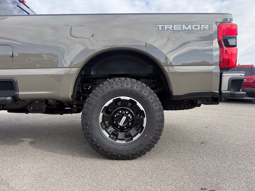 2027 Ford F-350SD Lariat Tremor