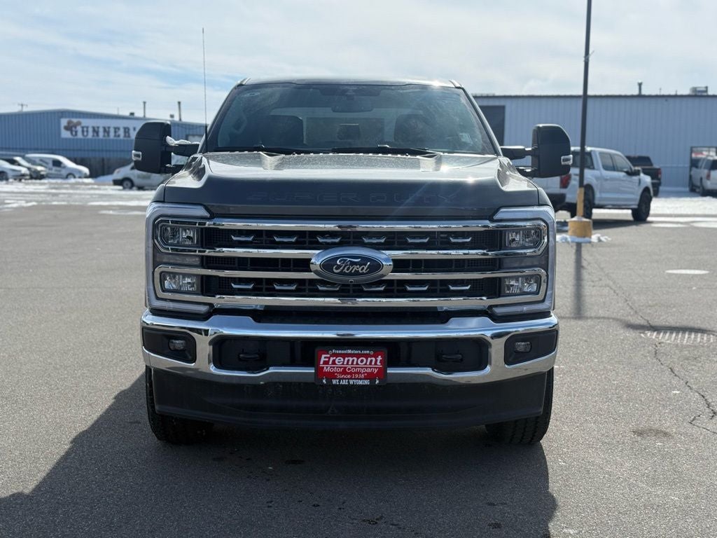 2026 Ford F-350SD Lariat