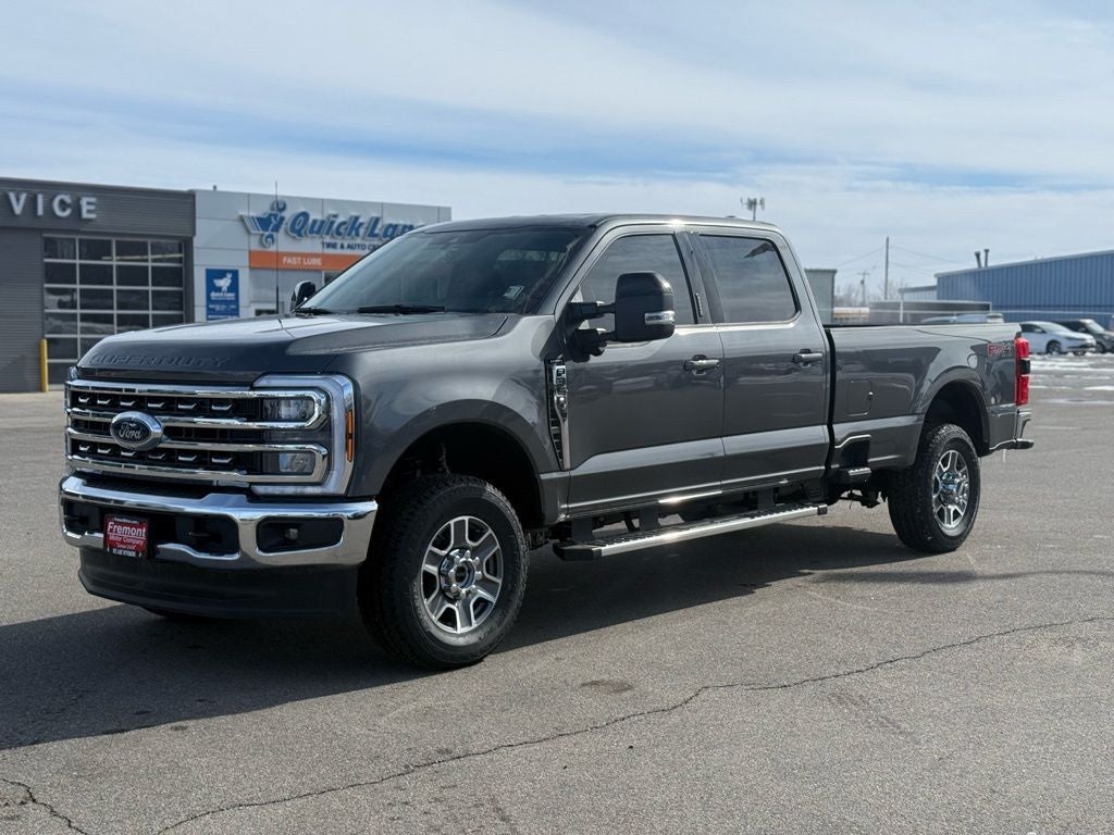 2026 Ford F-350SD Lariat