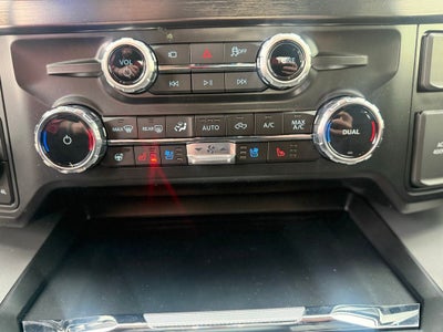 2026 Ford F-350SD Lariat Black Appearance Pkg