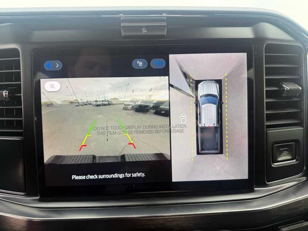 2026 Ford F-350SD Lariat Black Appearance Pkg