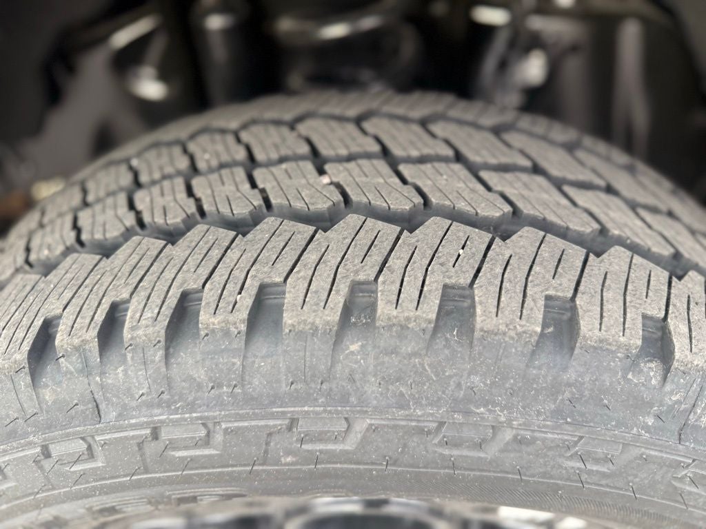 2026 Ford F-350SD Lariat Black Appearance Pkg