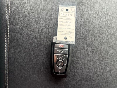 2026 Ford F-350SD Lariat Black Appearance Pkg