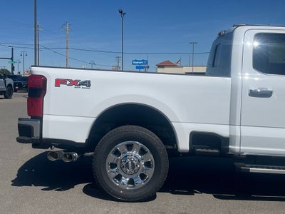2026 Ford F-350SD Lariat