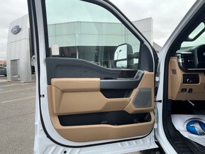 2026 Ford F-350SD Lariat