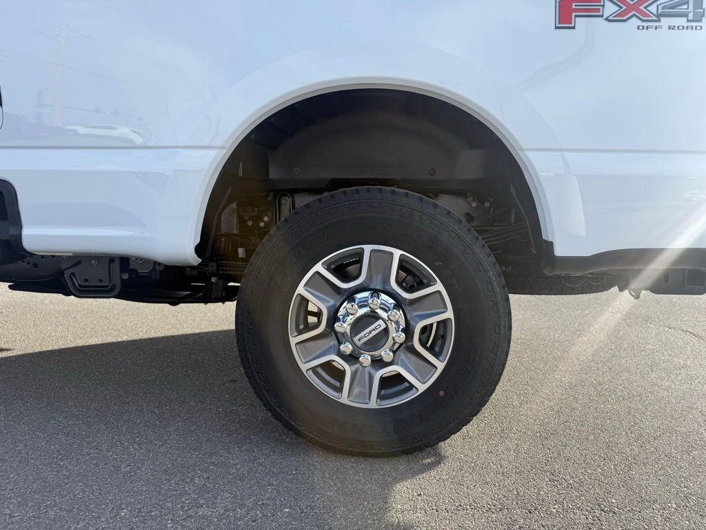 2026 Ford F-350SD Lariat