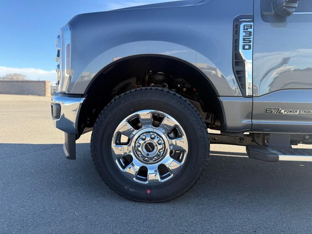 2026 Ford F-350SD Lariat