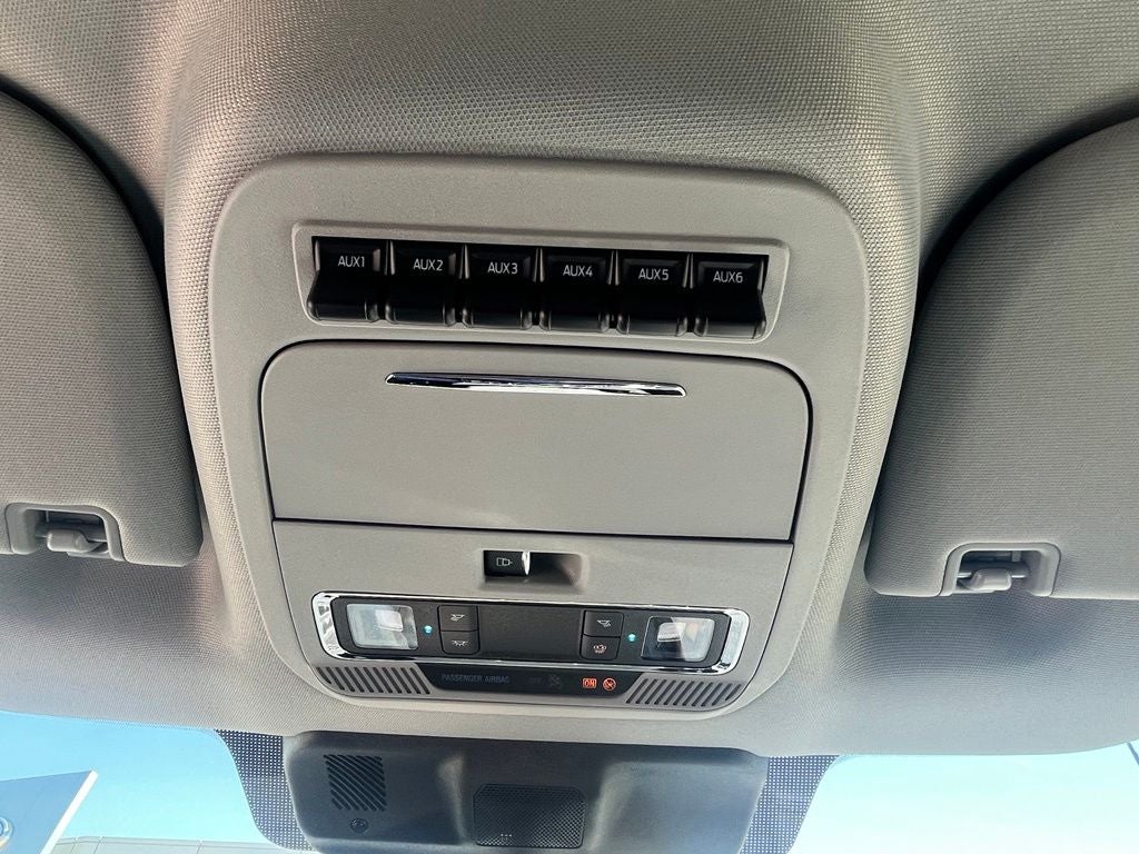 2026 Ford F-350SD Lariat Tremor