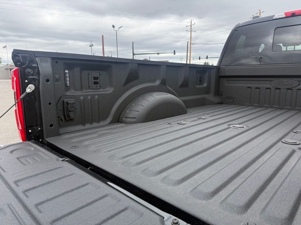 2026 Ford F-350SD Lariat DRW