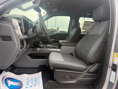 2027 Ford F-350SD XLT DRW
