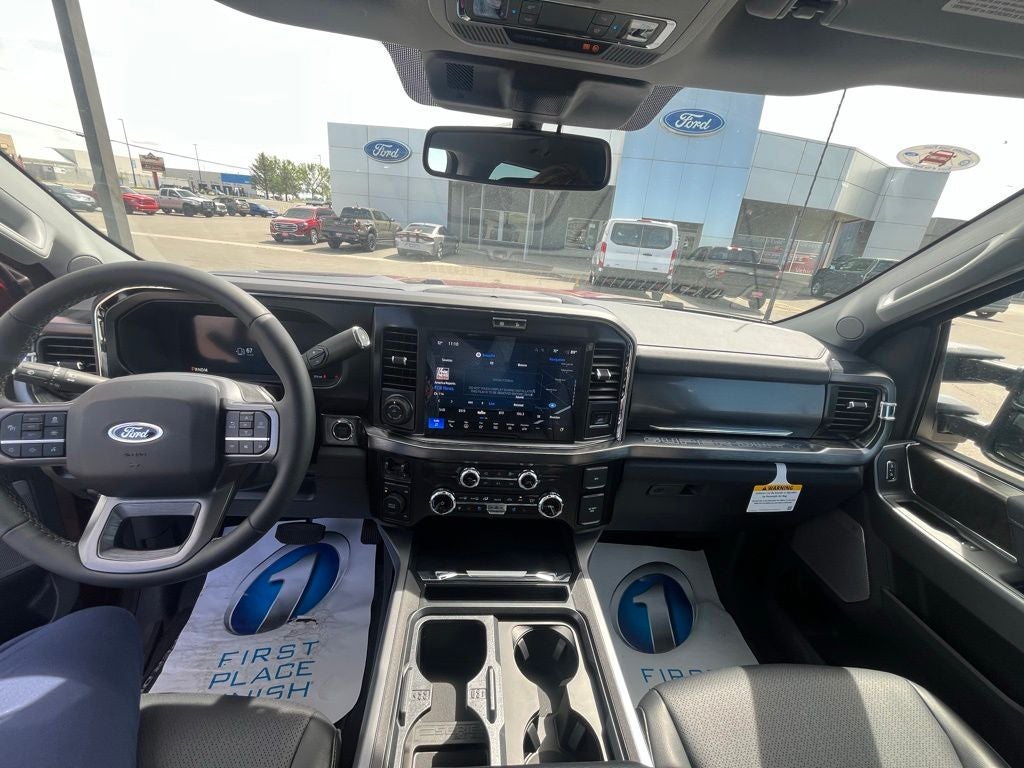 2026 Ford F-350SD Lariat DRW