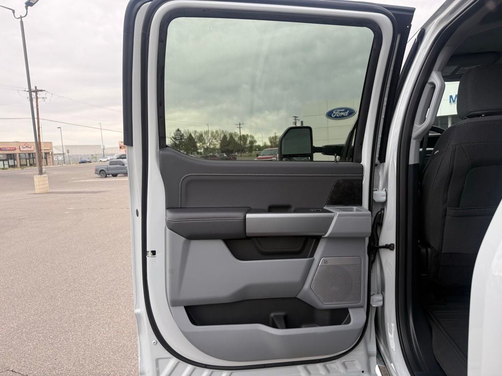 2026 Ford F-350SD XLT DRW