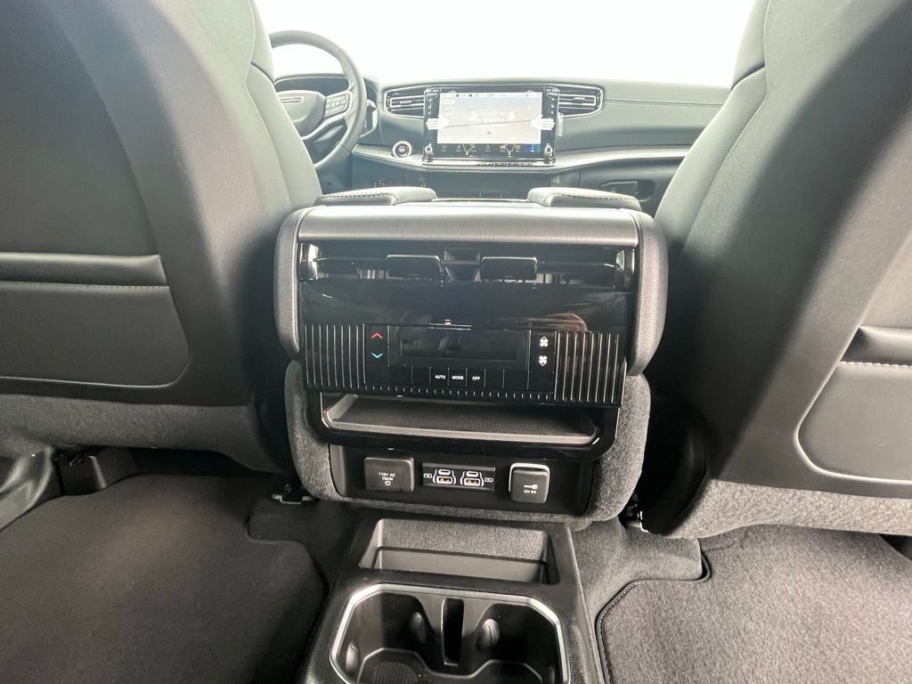 2026 Jeep Grand Wagoneer L Base