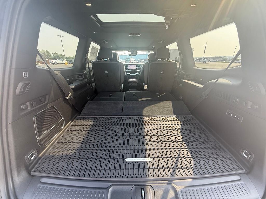 2026 Jeep Grand Wagoneer Upland
