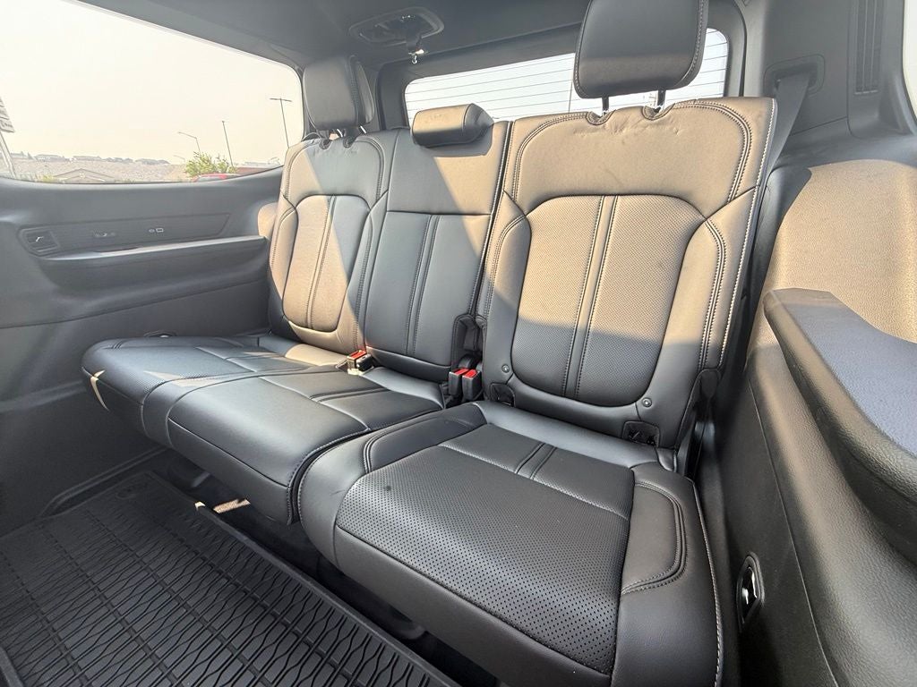 2026 Jeep Grand Wagoneer Upland