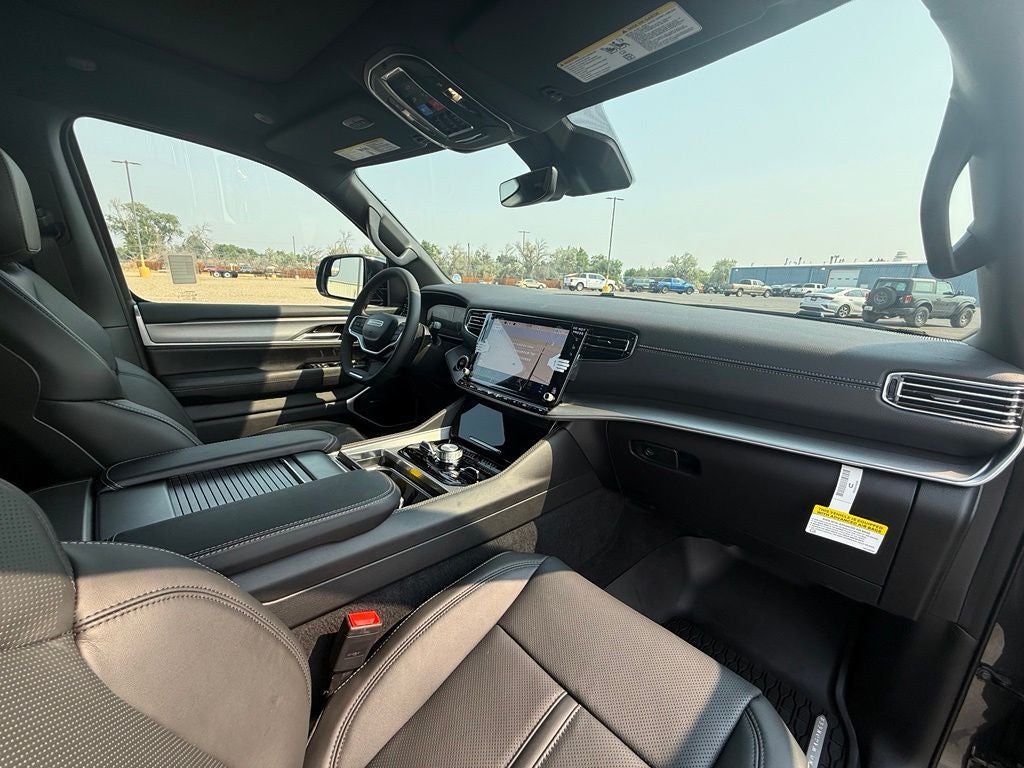 2026 Jeep Grand Wagoneer Upland