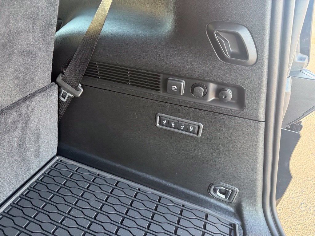 2027 Jeep Grand Wagoneer GRAND WAGONEER UPLAND 4X4