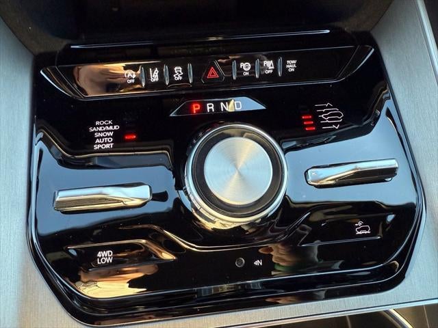 2027 Jeep Grand Wagoneer GRAND WAGONEER UPLAND 4X4