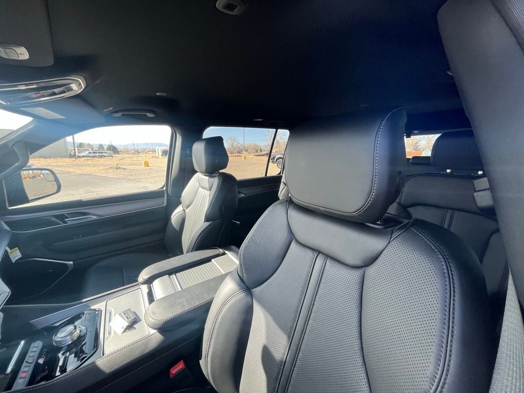 2026 Jeep Grand Wagoneer Limited Altitude