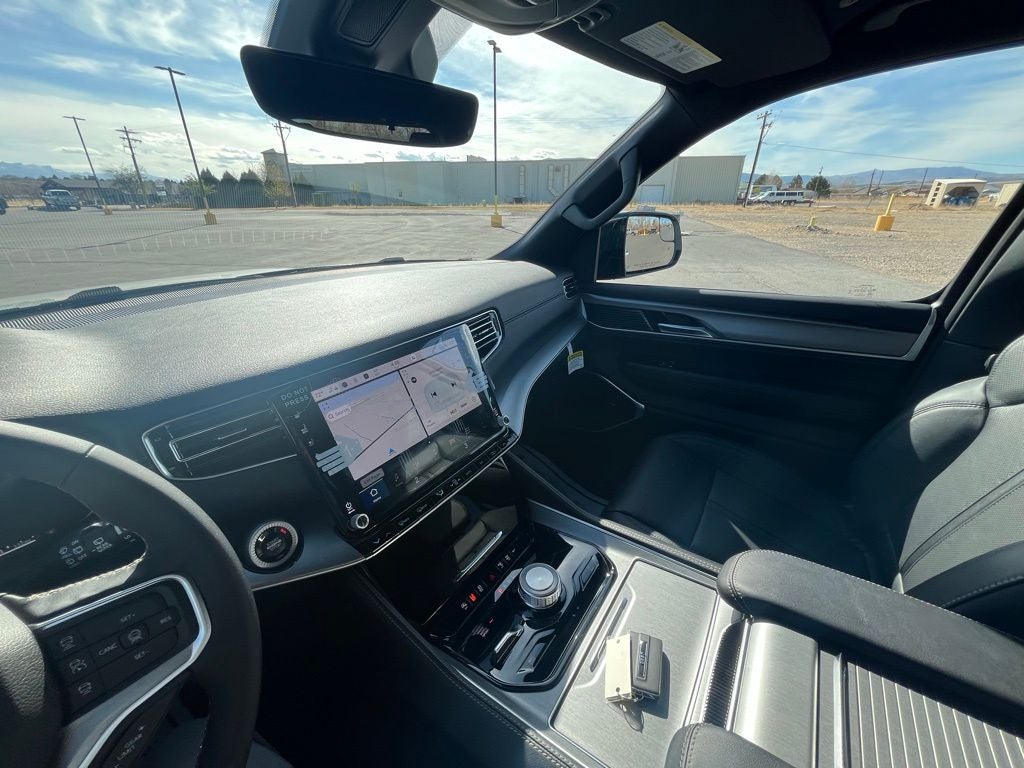 2026 Jeep Grand Wagoneer Limited Altitude