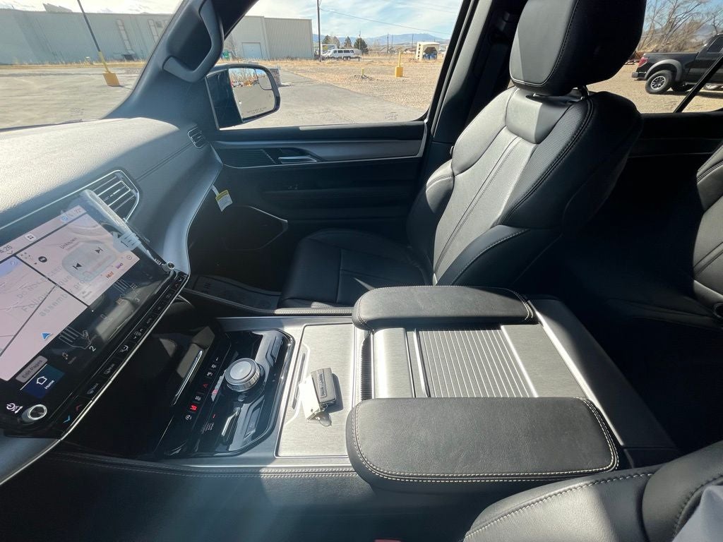 2026 Jeep Grand Wagoneer Limited Altitude