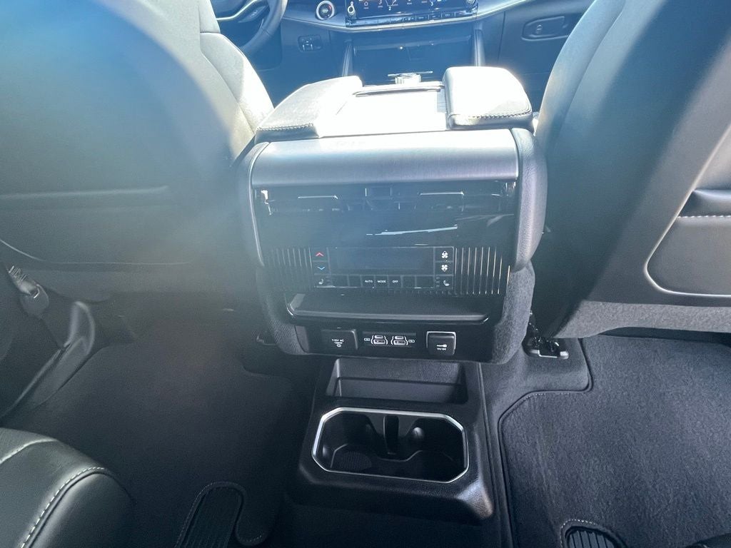 2026 Jeep Grand Wagoneer Limited Altitude