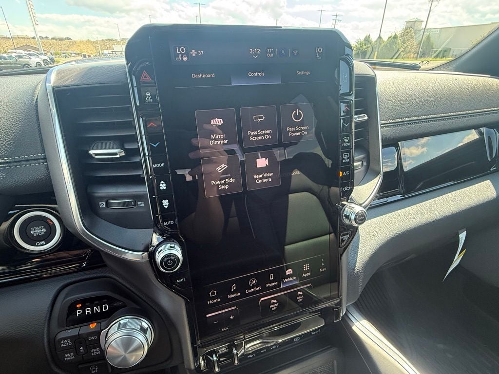 2026 RAM Ram 1500 Laramie