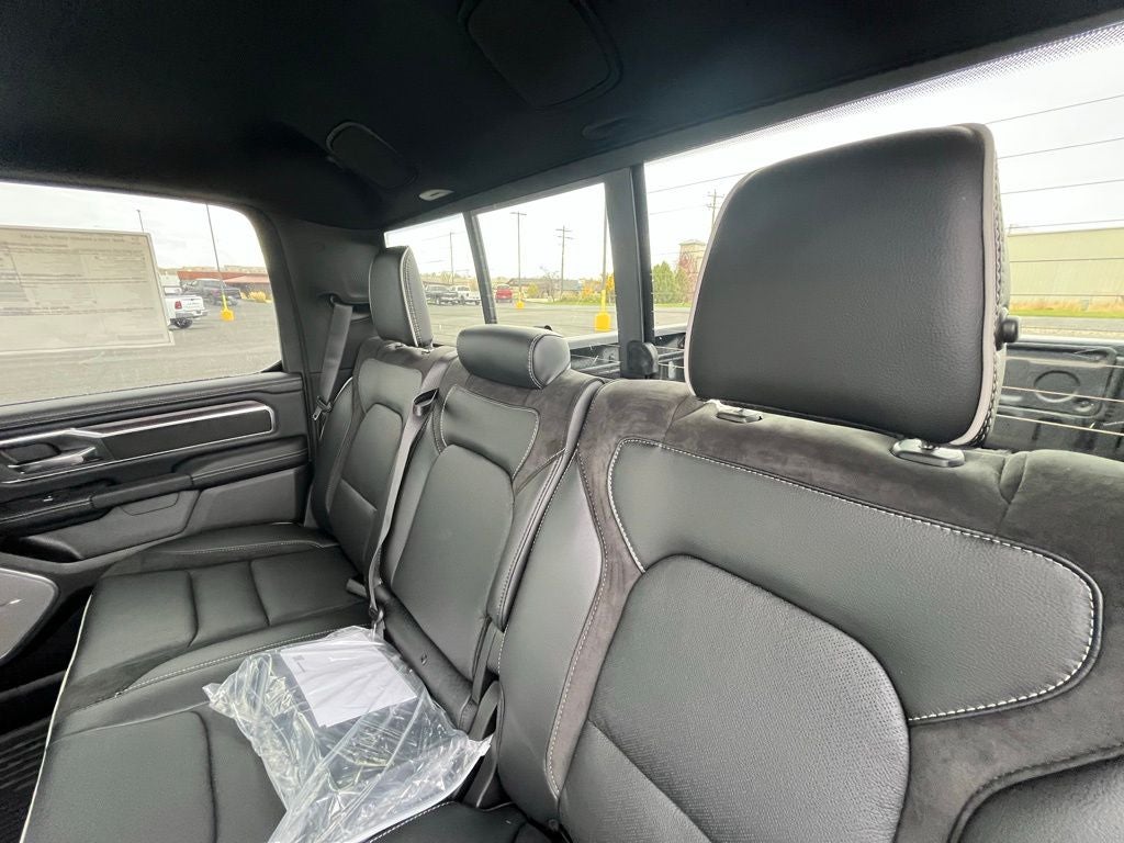 2026 RAM Ram 1500 1500 LAIE CREW CAB 4X4 5'7' BOX