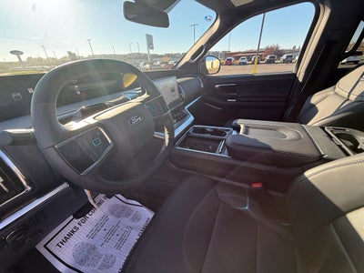 2027 Ford Expedition Max MAX Platinum