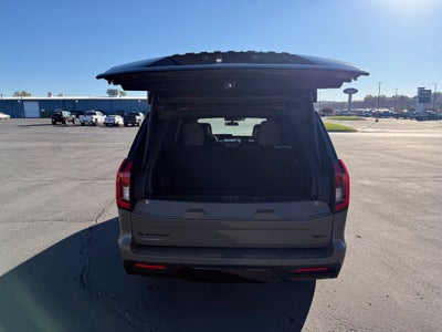 2027 Ford Expedition Max MAX Platinum